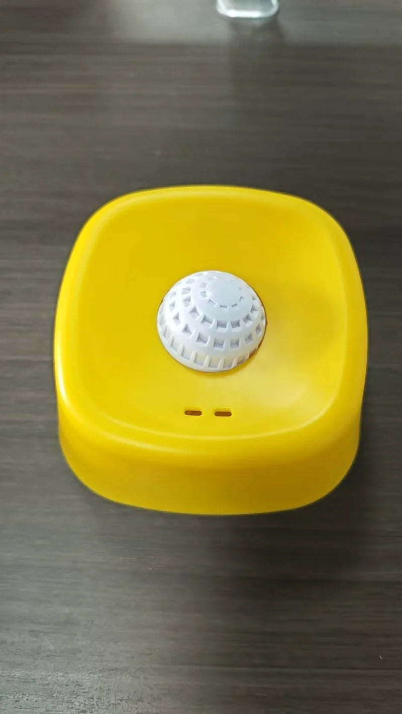 Pet Liquid Non-Slip Bone Broth Dog Licking Bowl